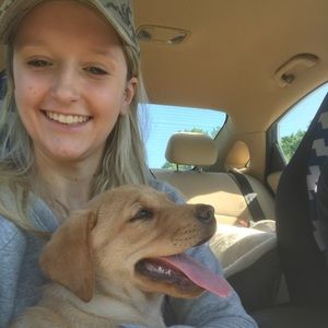 Meet your Posher, Katelyn